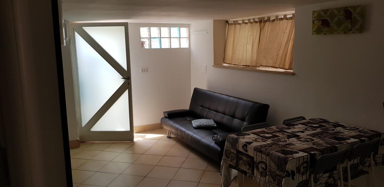 Appartement Beckye à Terracine Extérieur photo