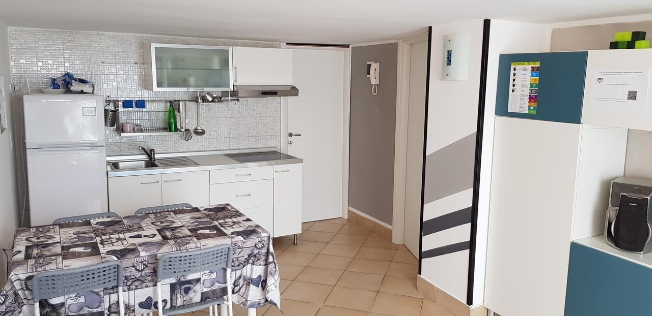 Appartement Beckye à Terracine Extérieur photo